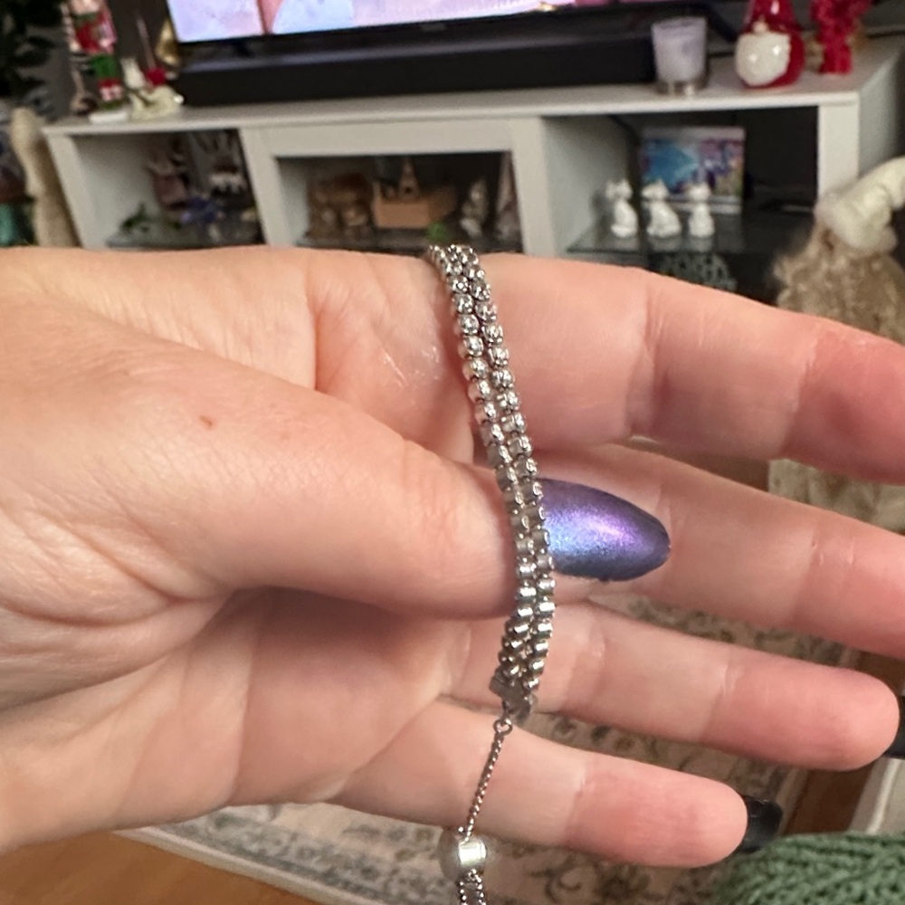 Elegant Silver Bracelet original Swatowski crystals